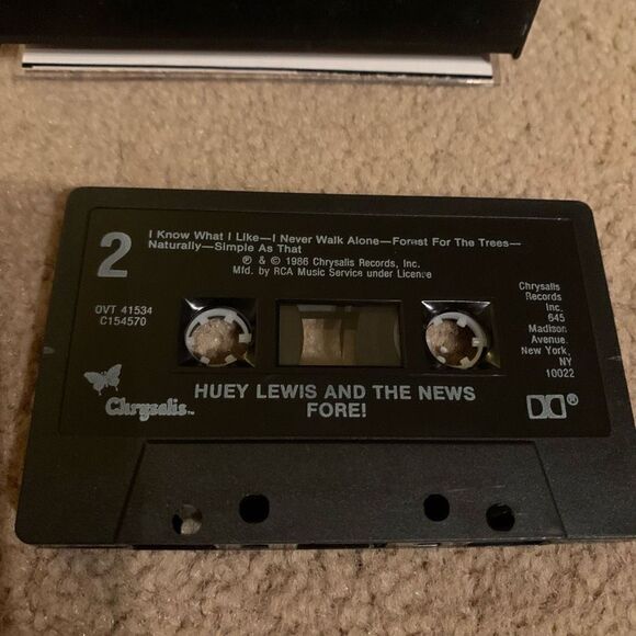 Huey Lewis & The News Fore! 1986 Cassette Tape - Picture 6 of 6